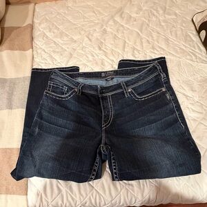 Women’s Silver Capri Jeans